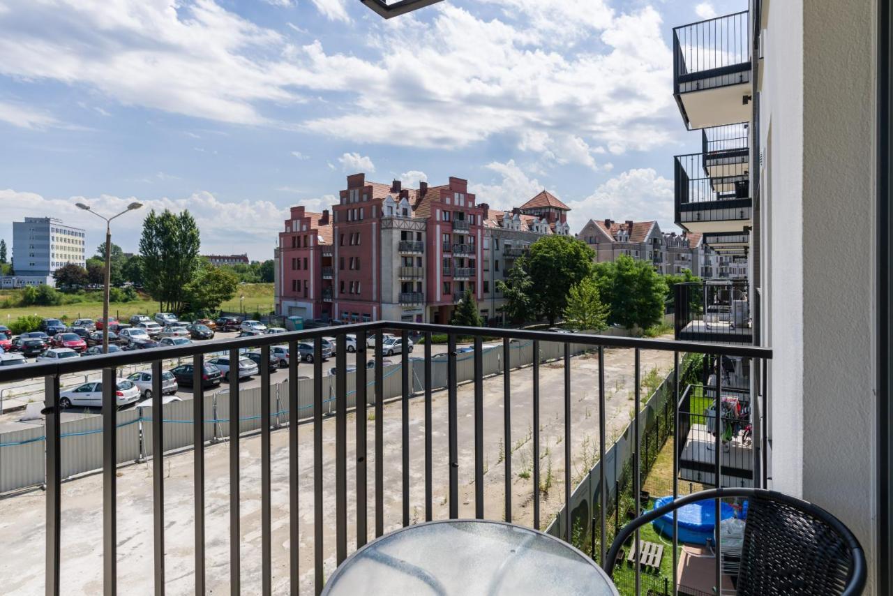 Esencja Apartments With Free Parking Garbary 104 By Noclegi Renters Poznań Eksteriør bilde