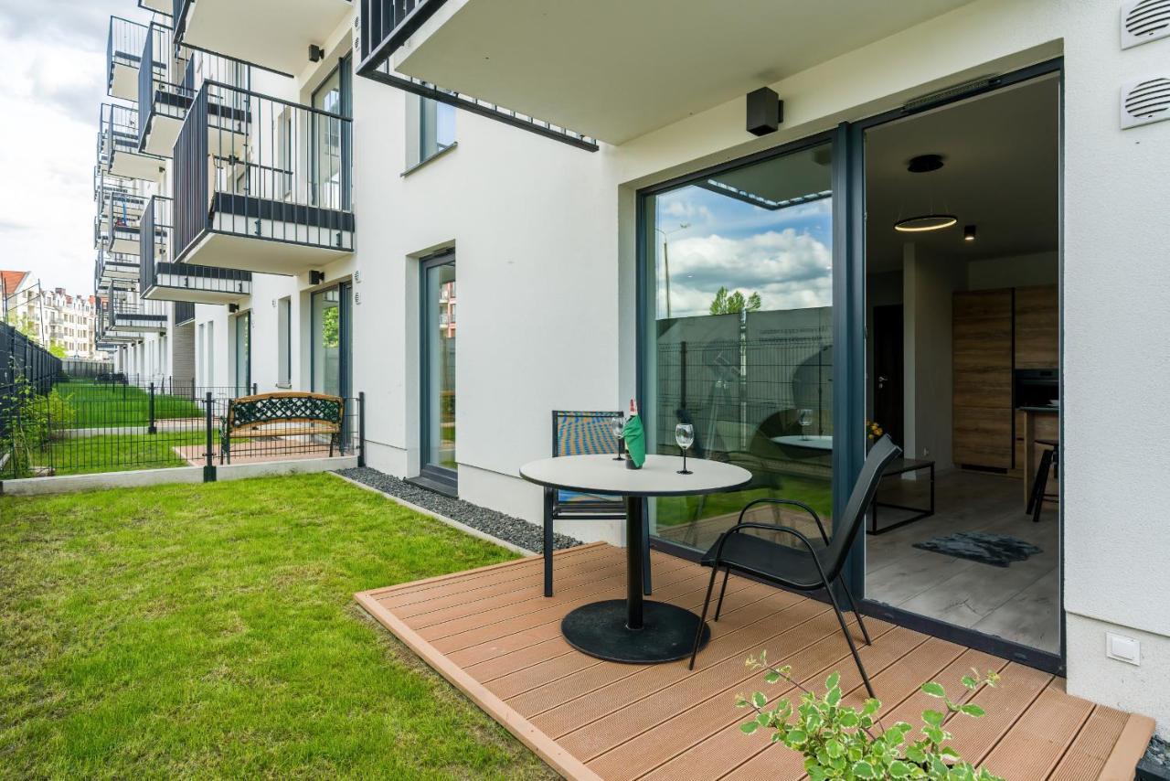Esencja Apartments With Free Parking Garbary 104 By Noclegi Renters Poznań Eksteriør bilde