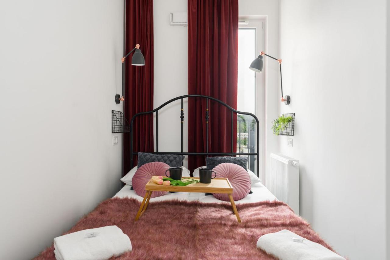 Esencja Apartments With Free Parking Garbary 104 By Noclegi Renters Poznań Eksteriør bilde