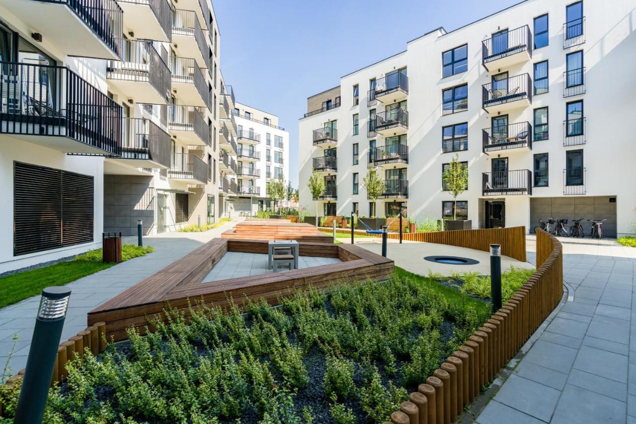 Esencja Apartments With Free Parking Garbary 104 By Noclegi Renters Poznań Eksteriør bilde