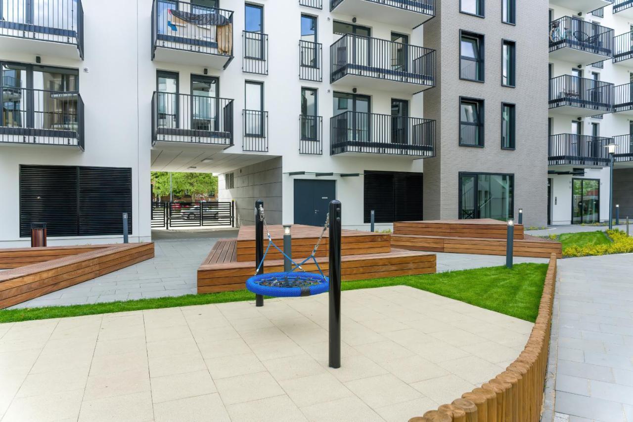 Esencja Apartments With Free Parking Garbary 104 By Noclegi Renters Poznań Eksteriør bilde