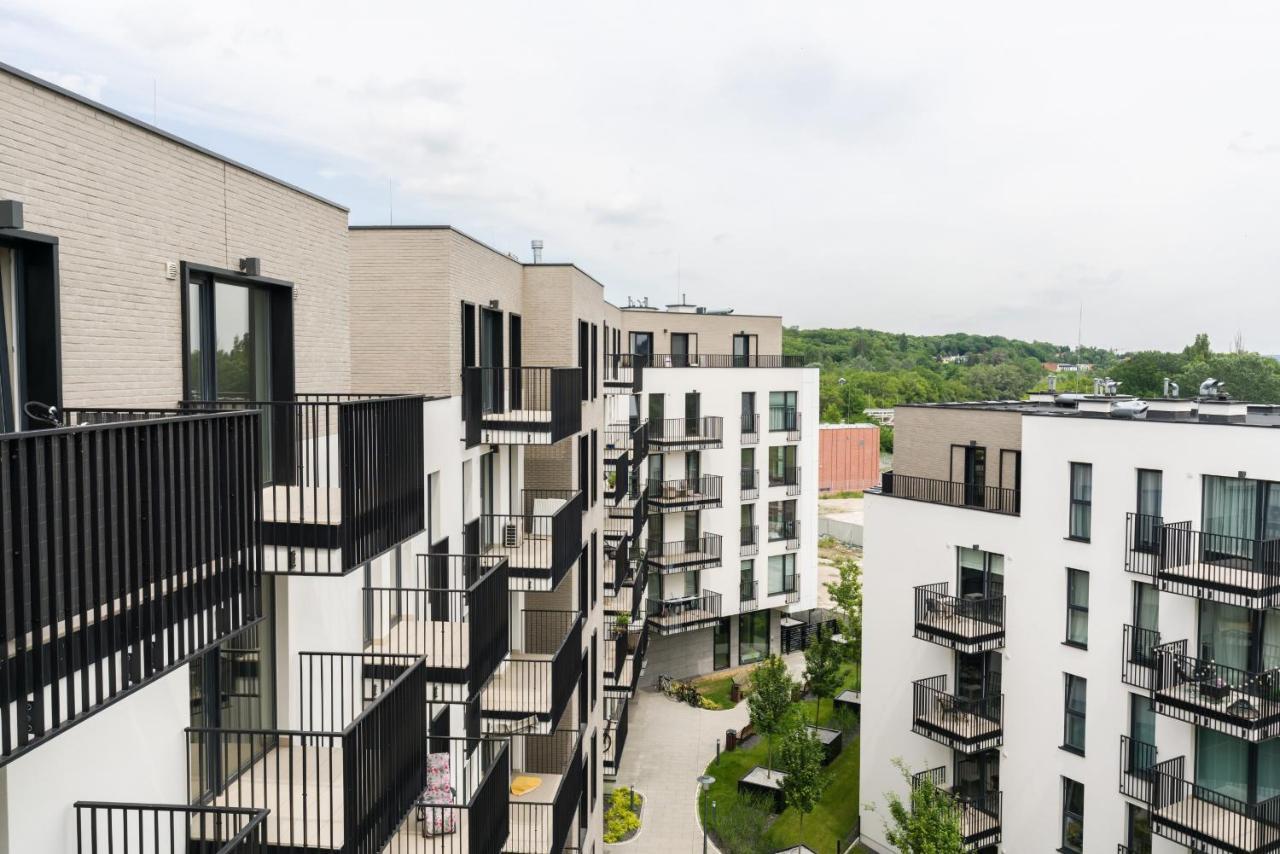 Esencja Apartments With Free Parking Garbary 104 By Noclegi Renters Poznań Eksteriør bilde