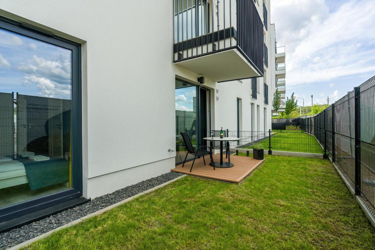 Esencja Apartments With Free Parking Garbary 104 By Noclegi Renters Poznań Eksteriør bilde