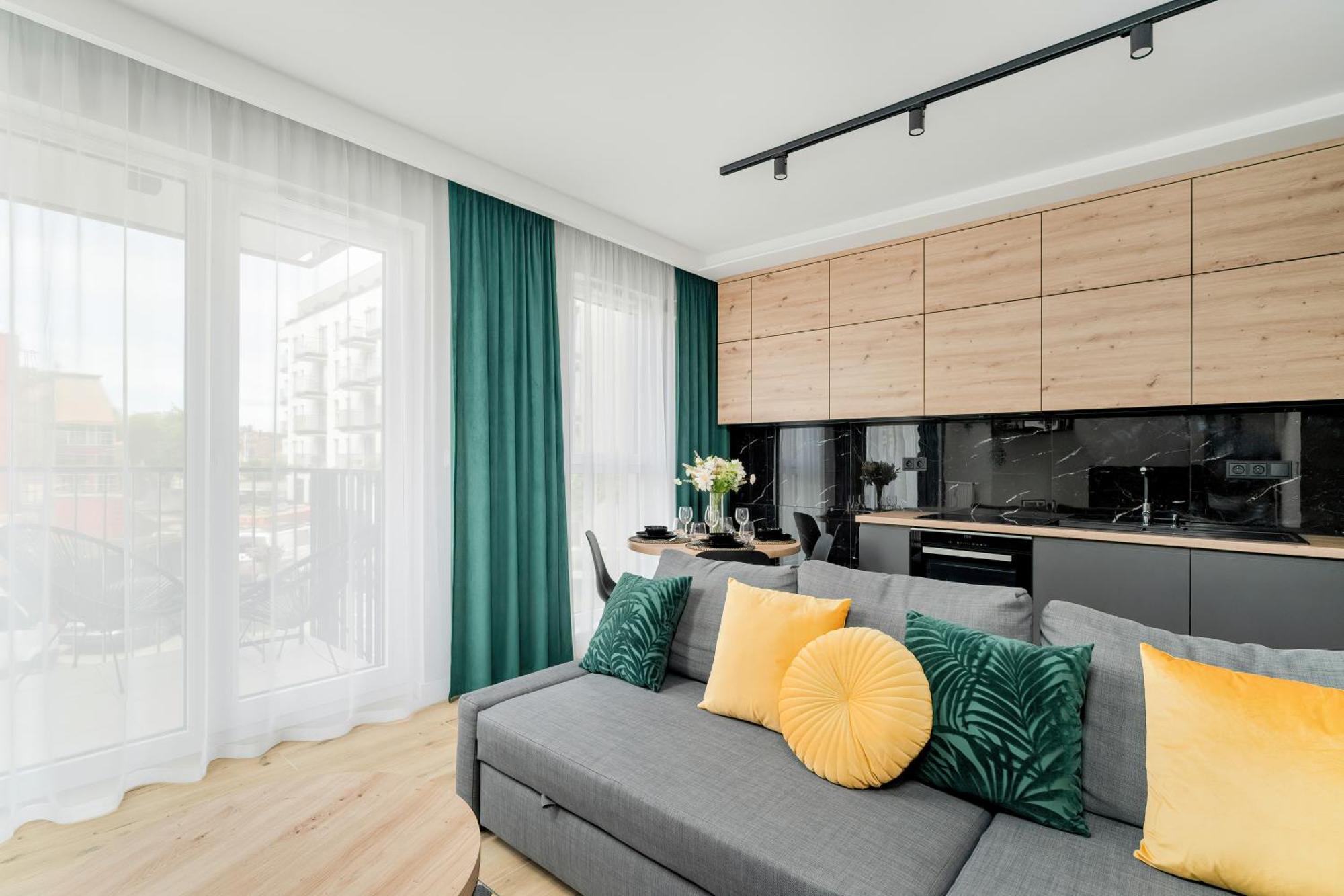 Esencja Apartments With Free Parking Garbary 104 By Noclegi Renters Poznań Eksteriør bilde