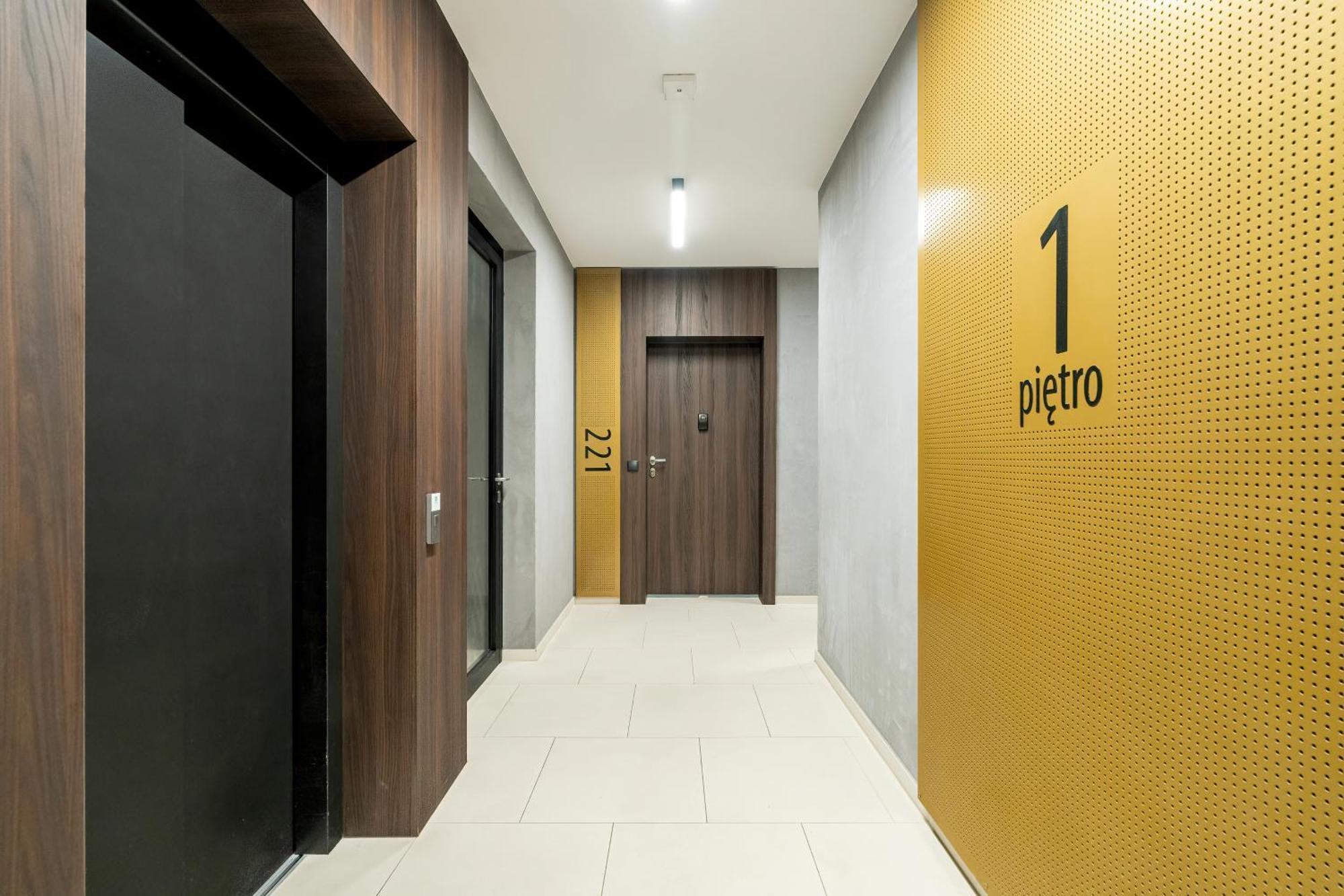 Esencja Apartments With Free Parking Garbary 104 By Noclegi Renters Poznań Eksteriør bilde