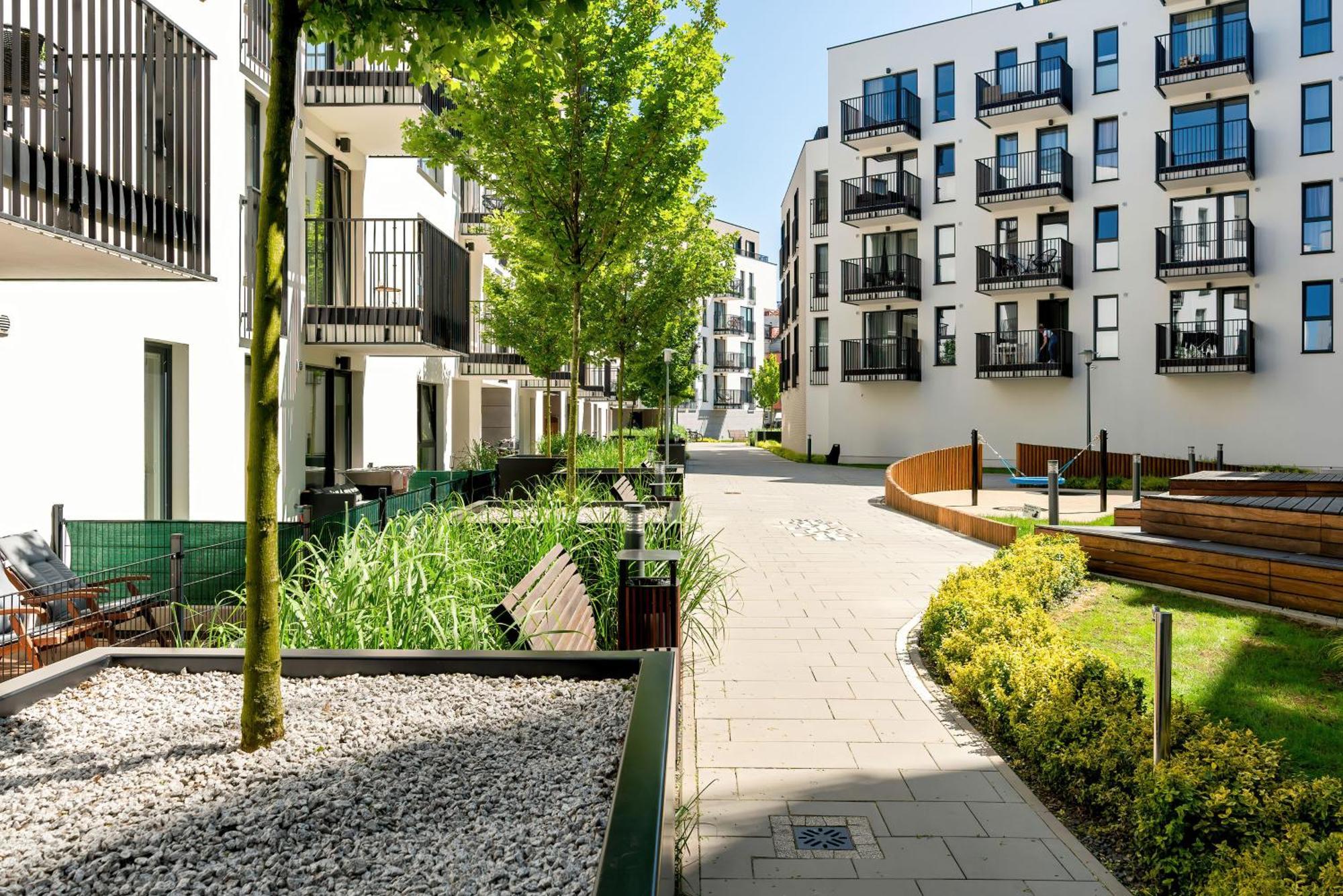 Esencja Apartments With Free Parking Garbary 104 By Noclegi Renters Poznań Eksteriør bilde