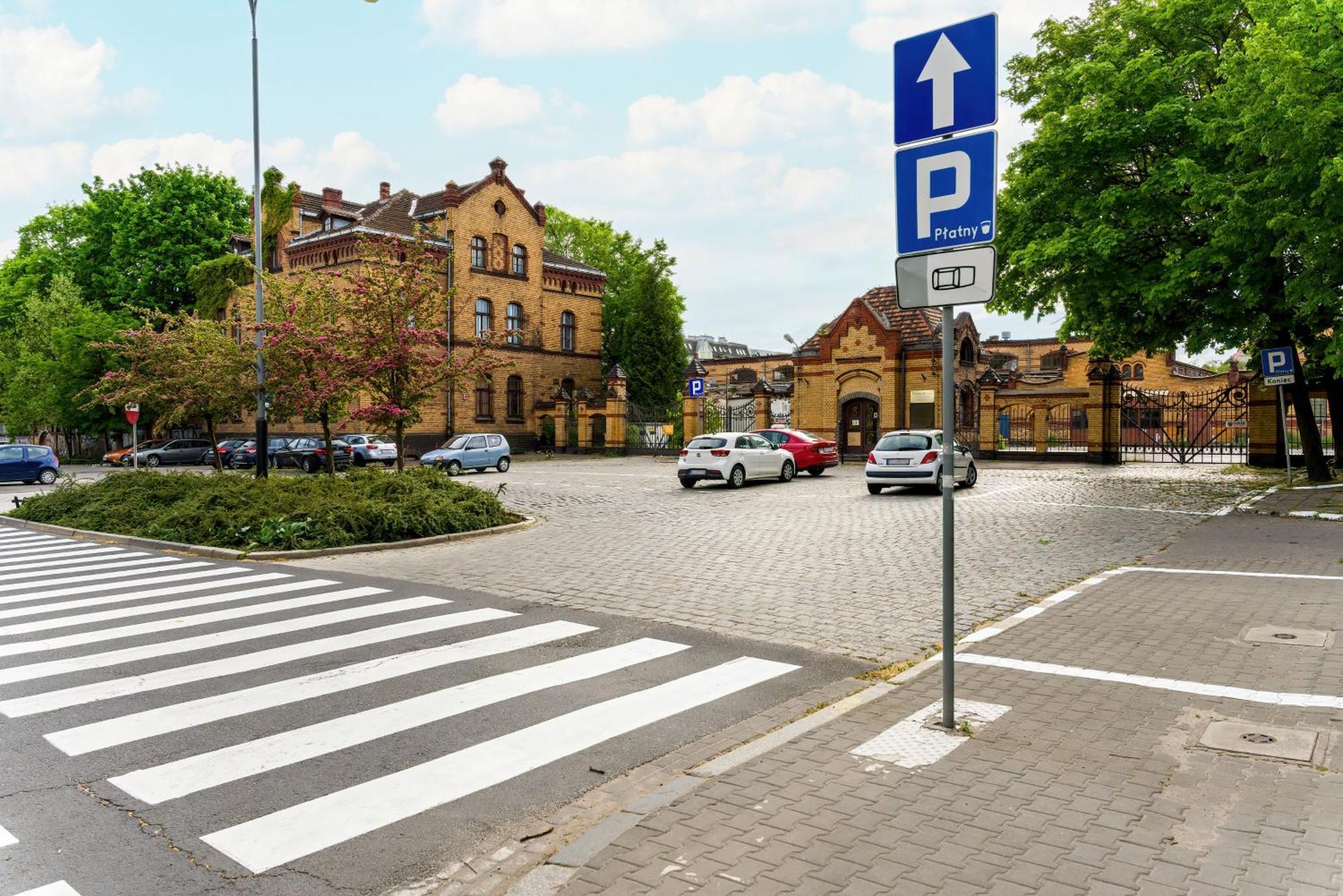 Esencja Apartments With Free Parking Garbary 104 By Renters Poznań Eksteriør bilde